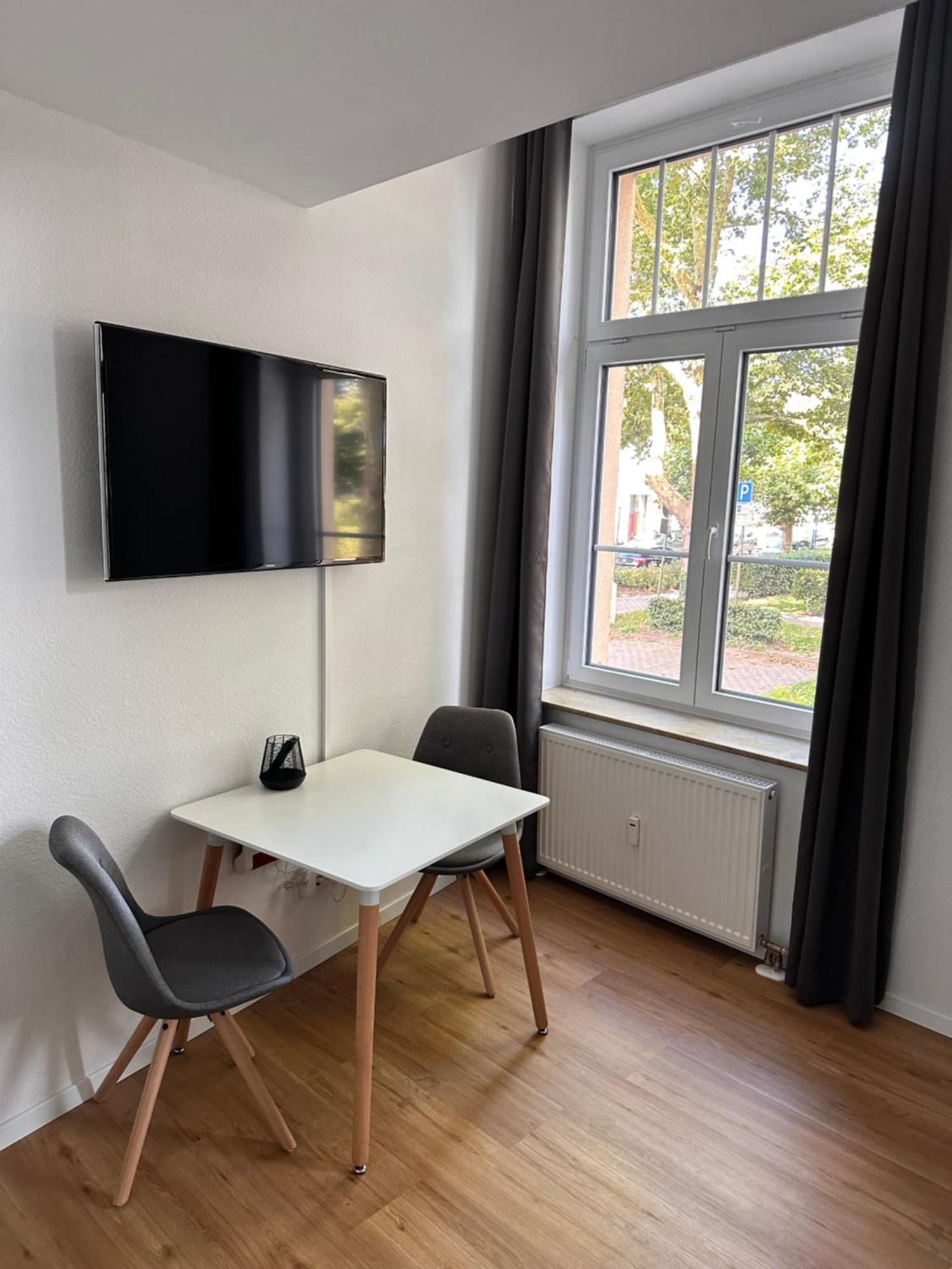 Zentrales Apartment Mit Parkplatz Hockenheim Eksteriør billede